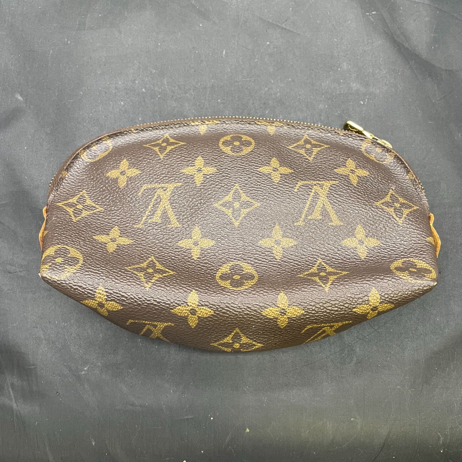 ルイヴィトン モノグラム 化粧ポーチ