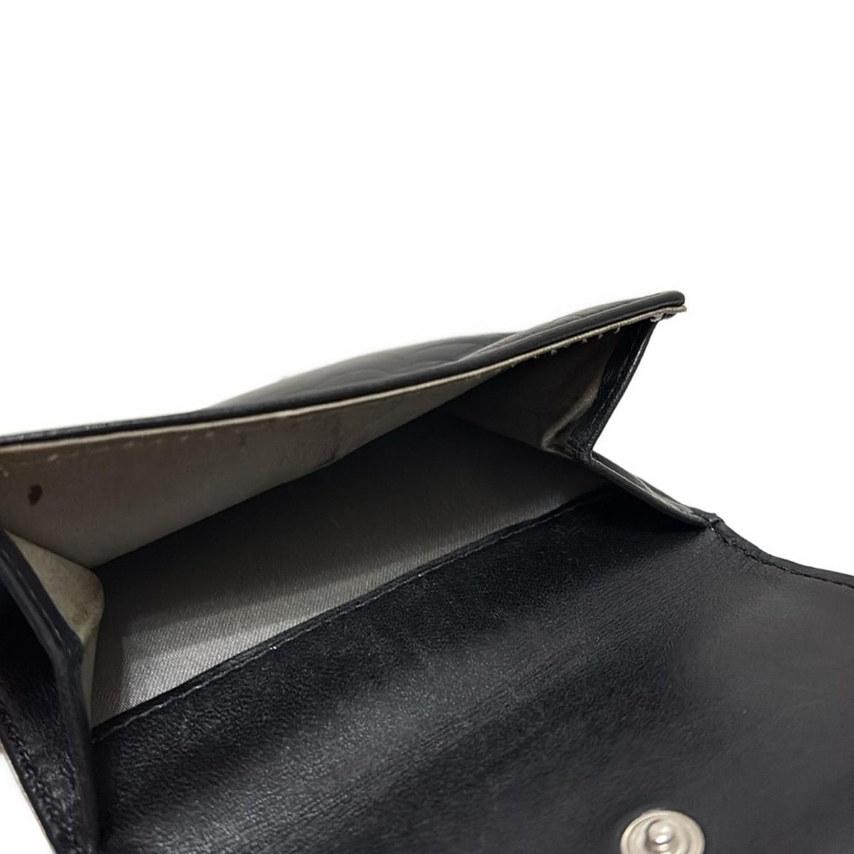 CHANEL(シャネル) Wホック財布 カメリア 黒 ラムスキン - メルカリ