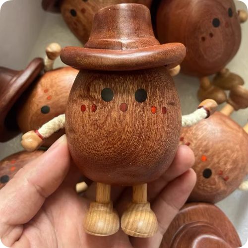 イモさん無垢材彫刻 おもちゃ野菜人形フィギュアアイデア置物お土産子供の プレゼント