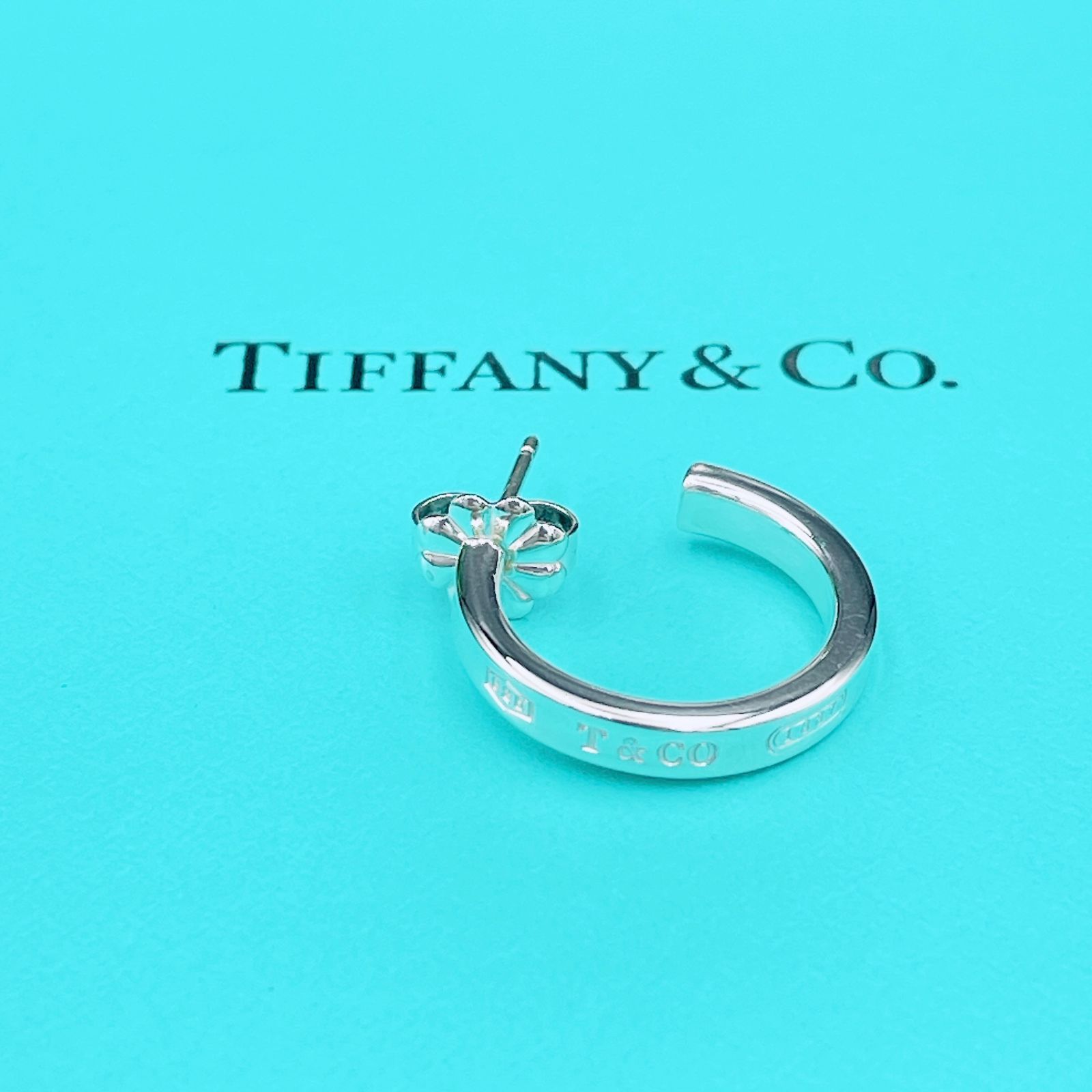 ◇ティファニー◇新品仕上済 Tiffany&Co. 1837 ナロー ピアス スモール