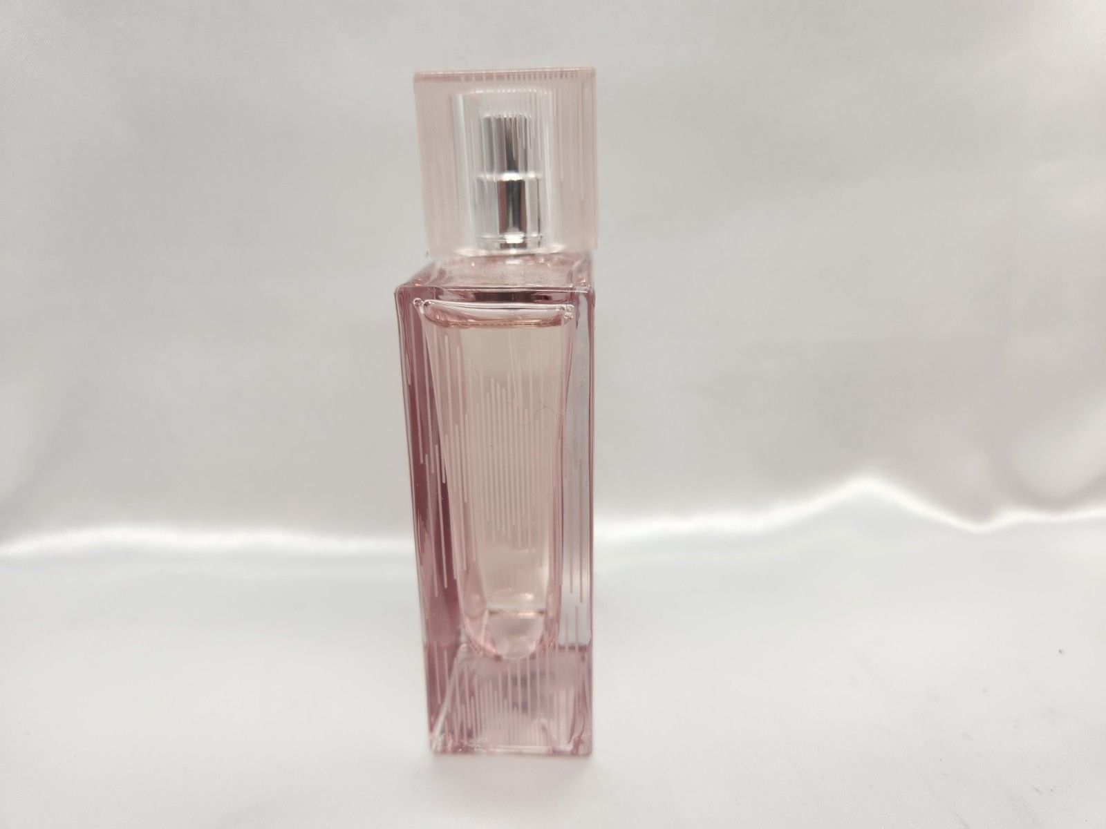 BURBERRY バーバリー ブリット シアー オードトワレ 50ml M-1674