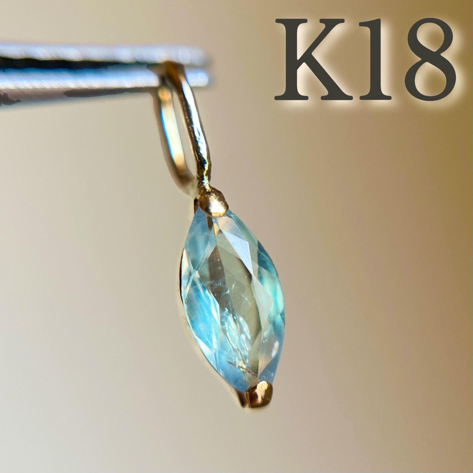 K18 天然石アレキサンドライトMQ 希少 レア ペンダントトップ チャーム