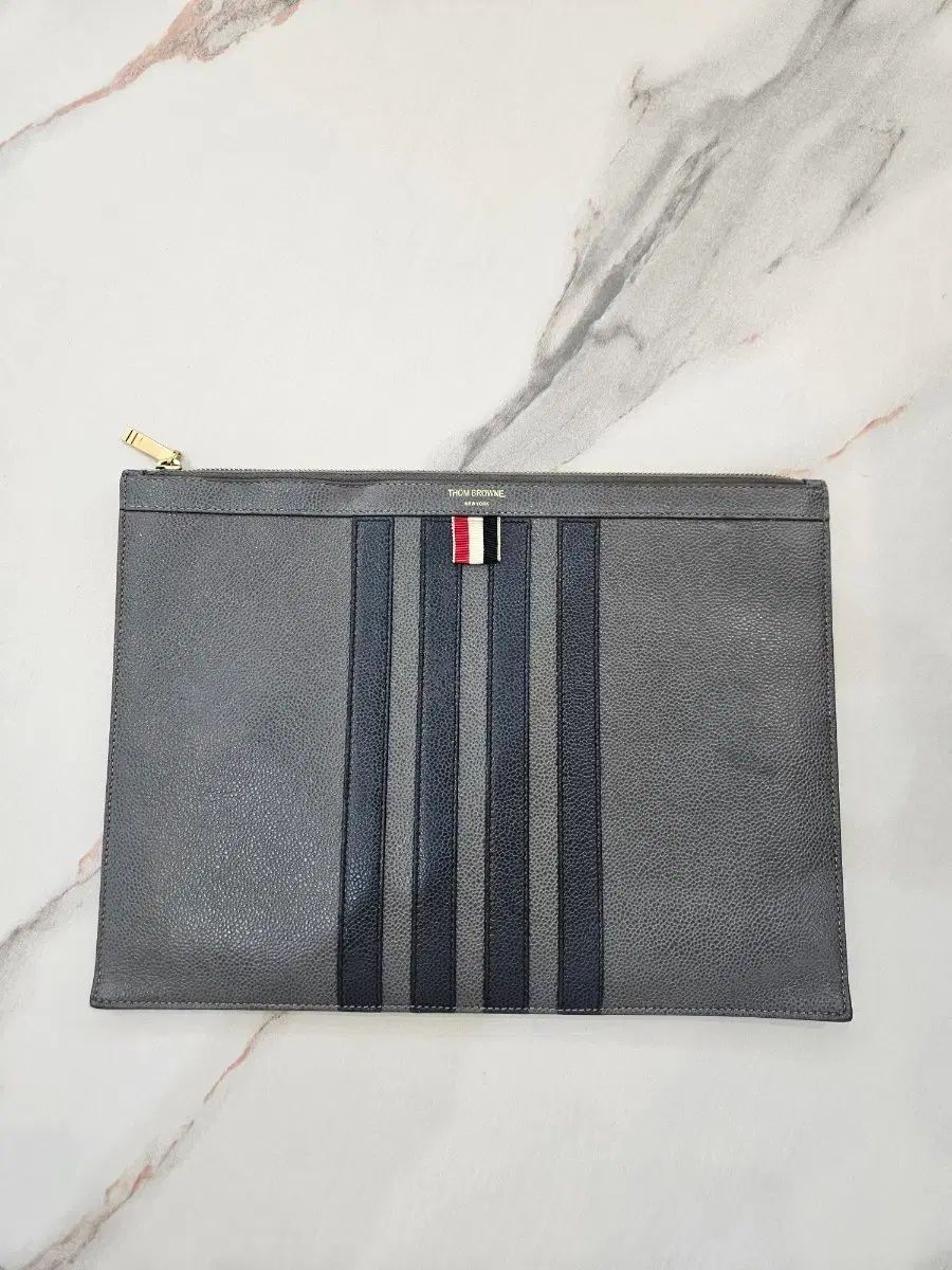 Thom Browne トム ブラウン ペブルグレイン 斜めボーダー クラッチバッグ ポーチ