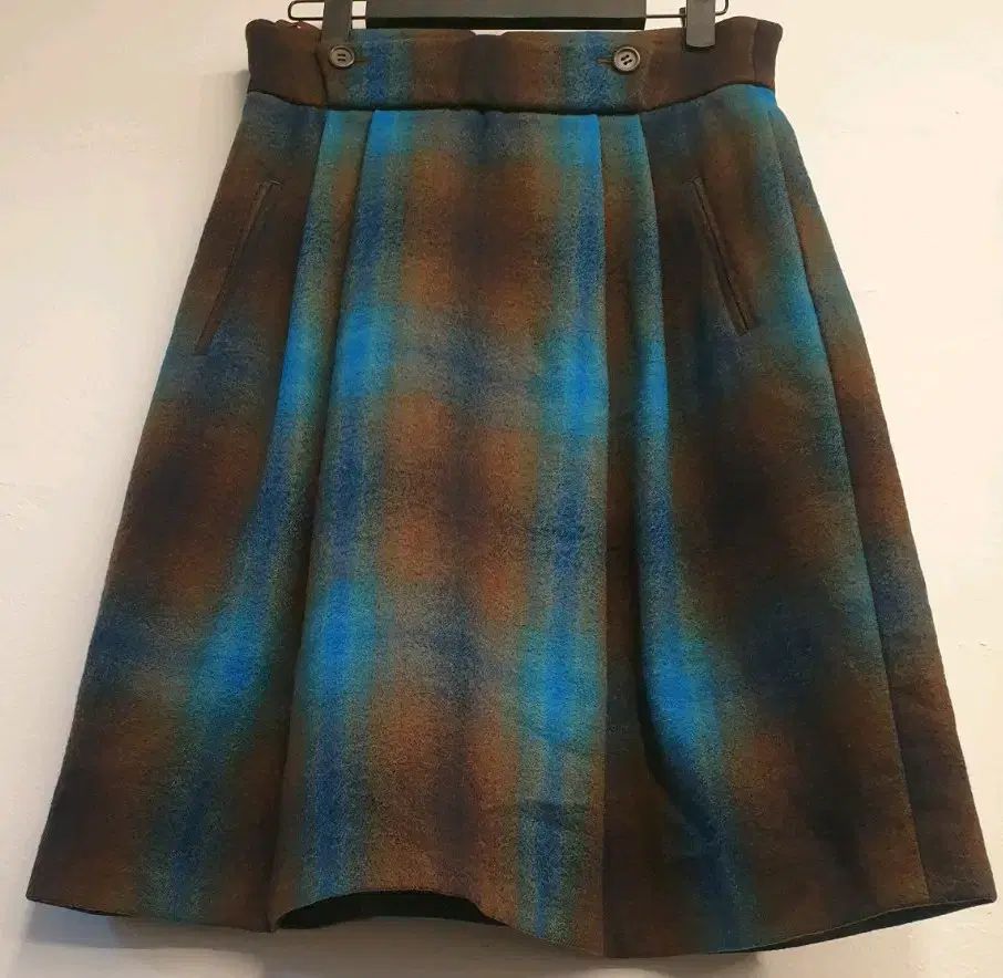 26インチ DKNY ウール Aライン スカート