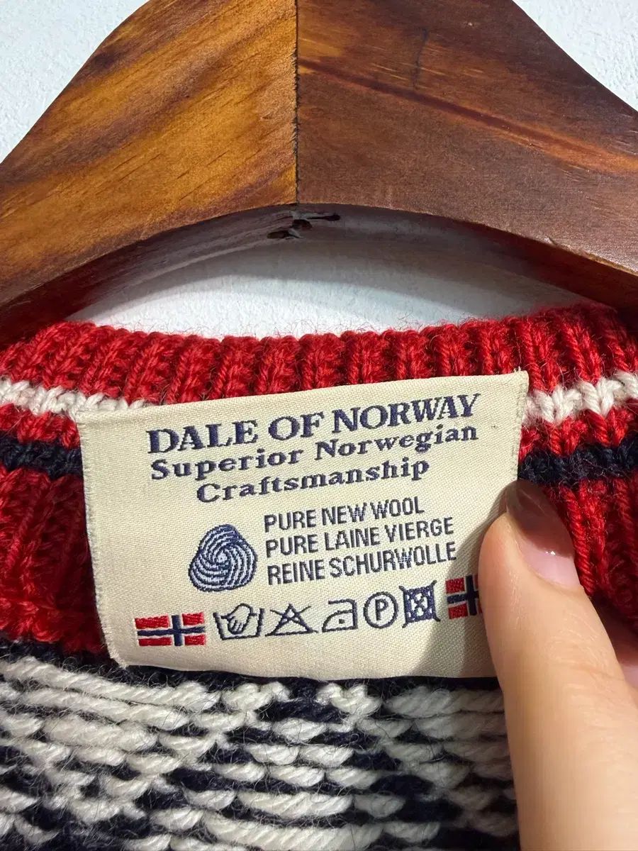 最新 m Dale of Norway デイルオブノルウェー ノルディック ニット 美