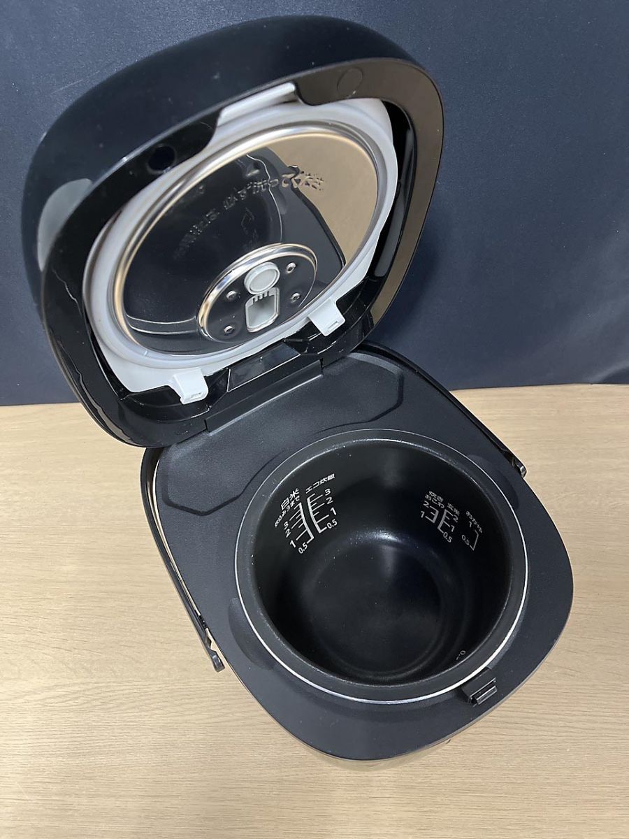 Panasonic パナソニック IH ジャー 炊飯器 3 5合炊き SR KT 060 製 ブラック 家電