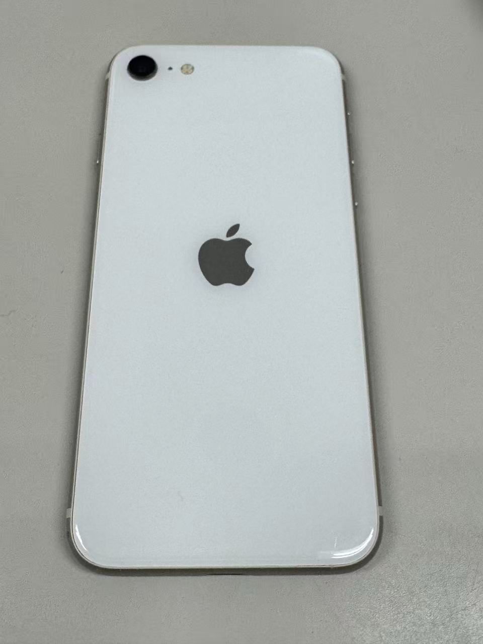 電池96% SIMフリー iPhone SE(第3世代) 64GB スターライト - メルカリ