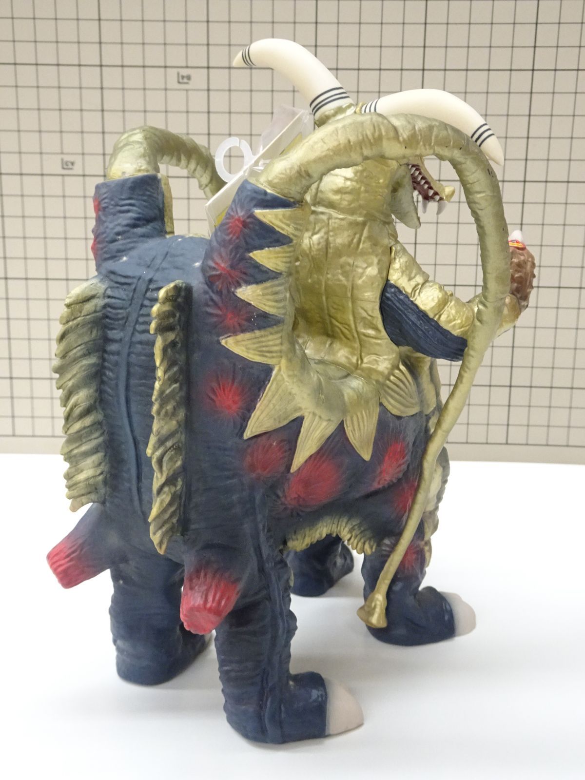 ウルトラ大怪獣シリーズ5000