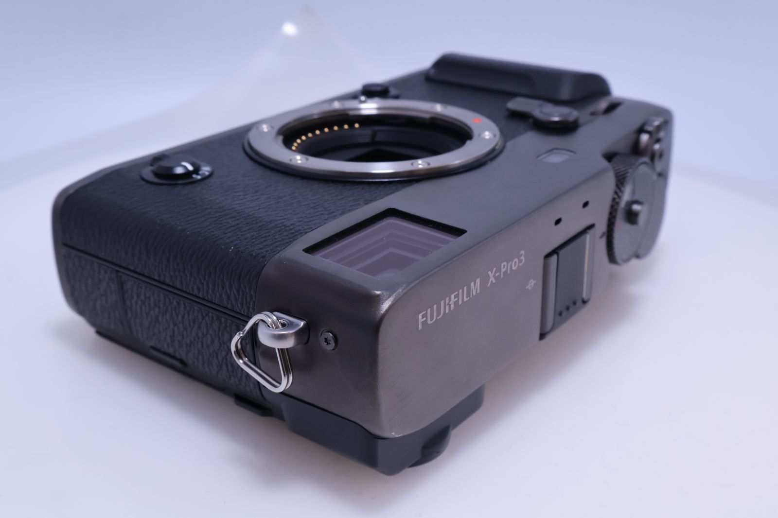 ミラーレス一眼カメラ