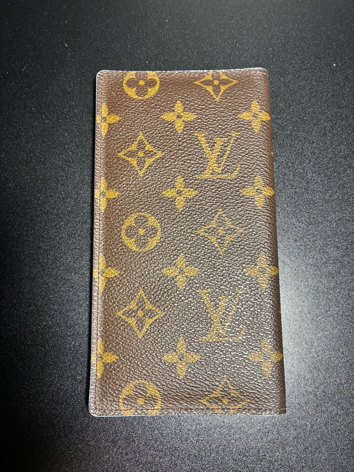 ルイヴィトン モノグラム 手帳カバー