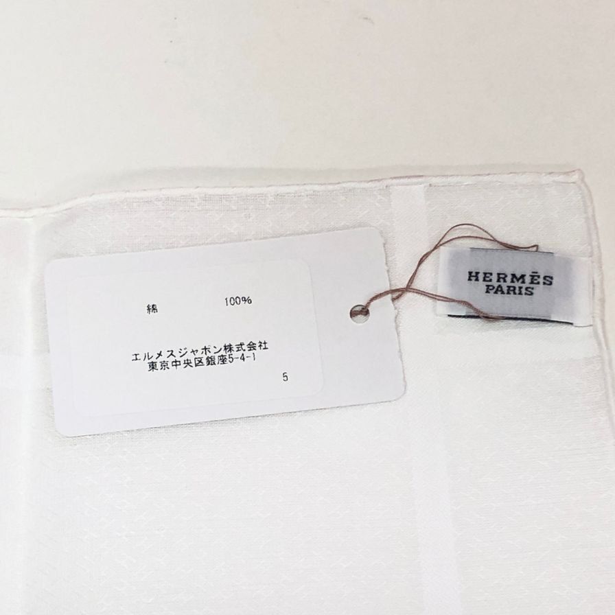 未使用品☆HERMESエルメス☆ハンカチ ホワイト/白 コットン エルメス ハンカチ コットン100% ホワイト レディース【AFB56】 - メルカリ