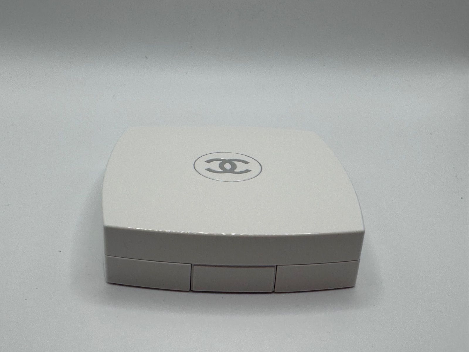 ブラン コンパクト