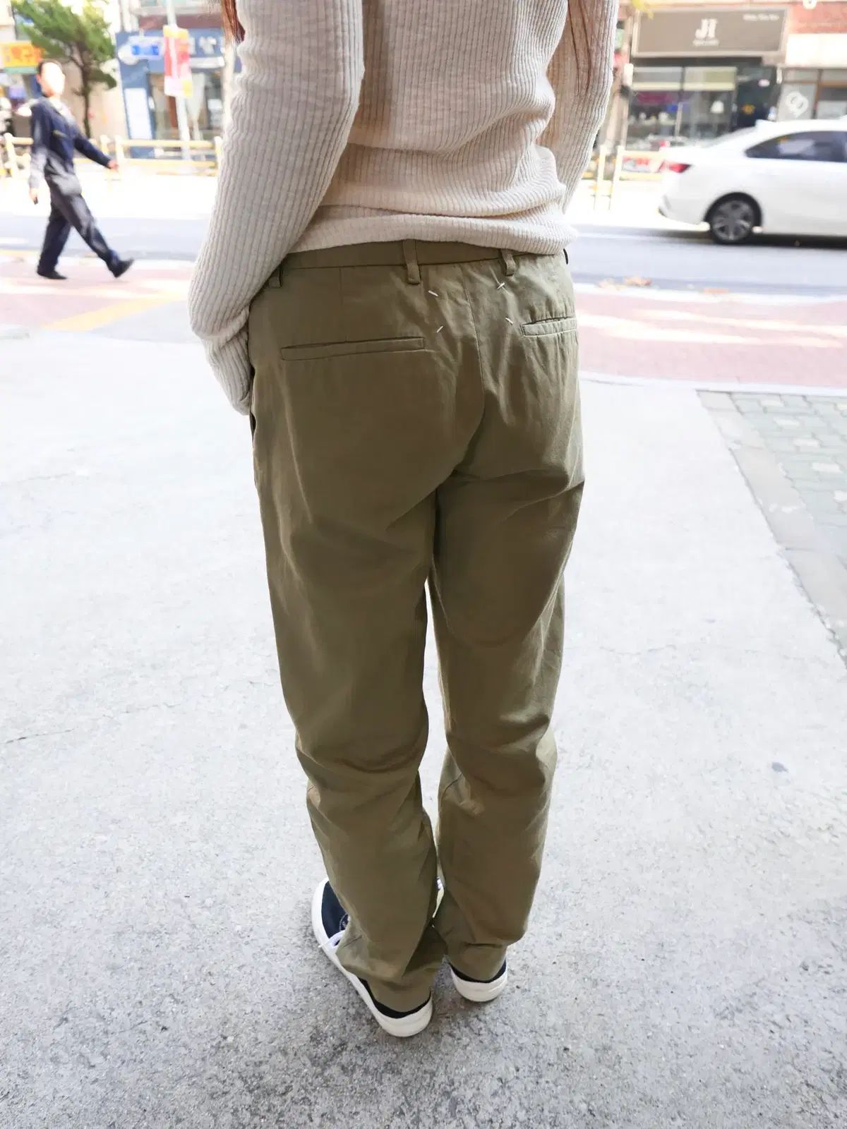 メゾンマルジェラ バックスティッチ チノ パンツ