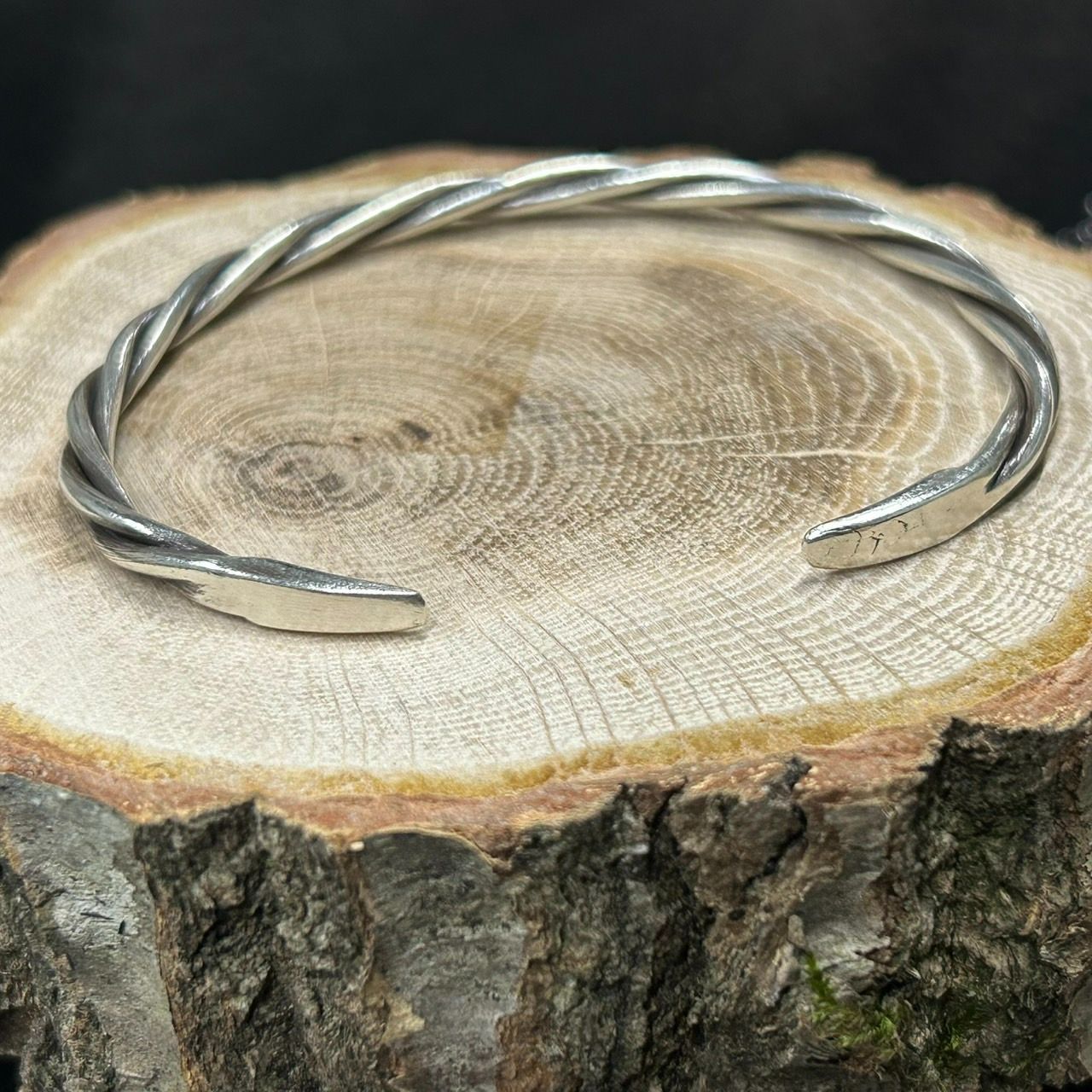 新品✨Karen Silver【ツイスト バングル】ユニセックス/ハンドメイド 新品未使用 KAREN SILVER カレンシルバー ツイストバングル ユニ