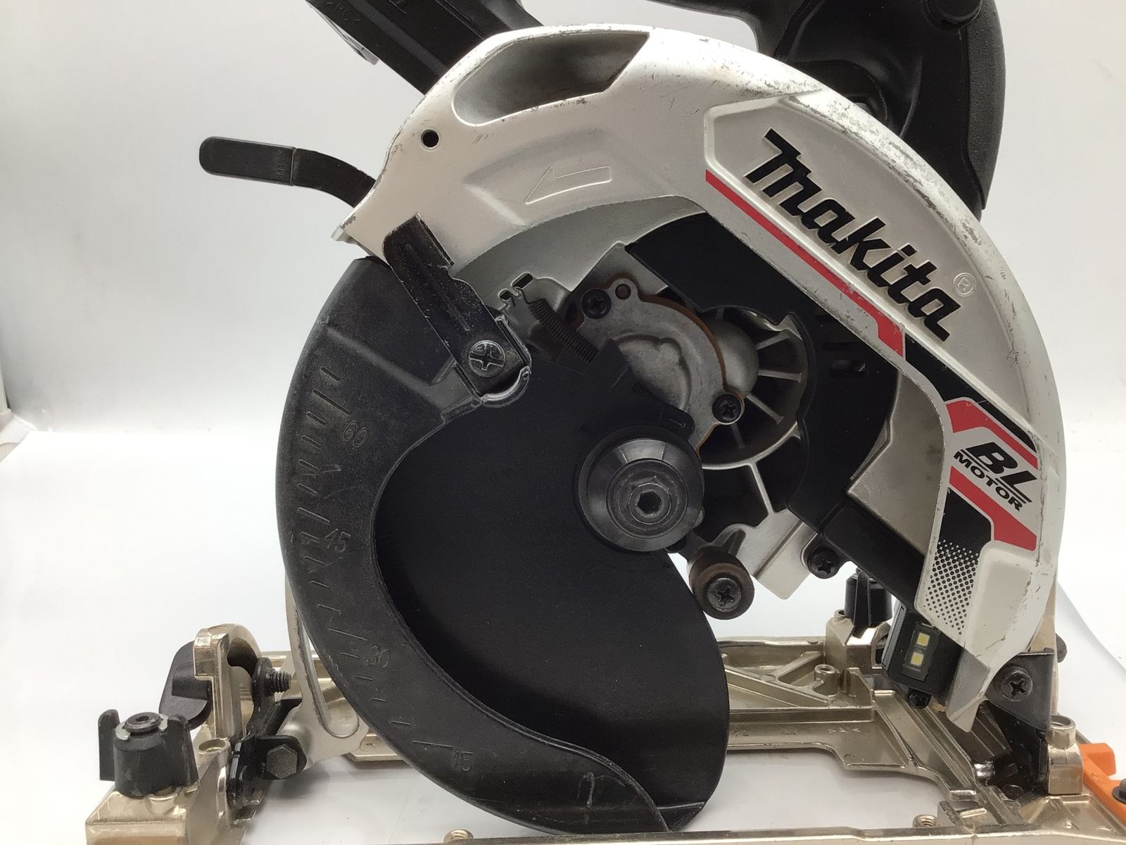 165 mm充電式マルノコ