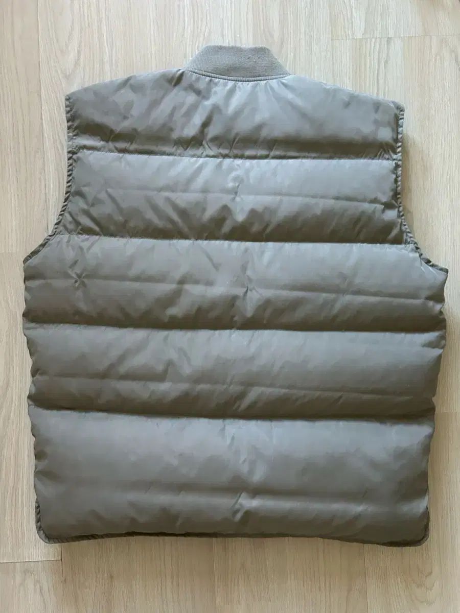 ヴィンテージ EDDIE BAUER エディー バウアー ダウンベスト