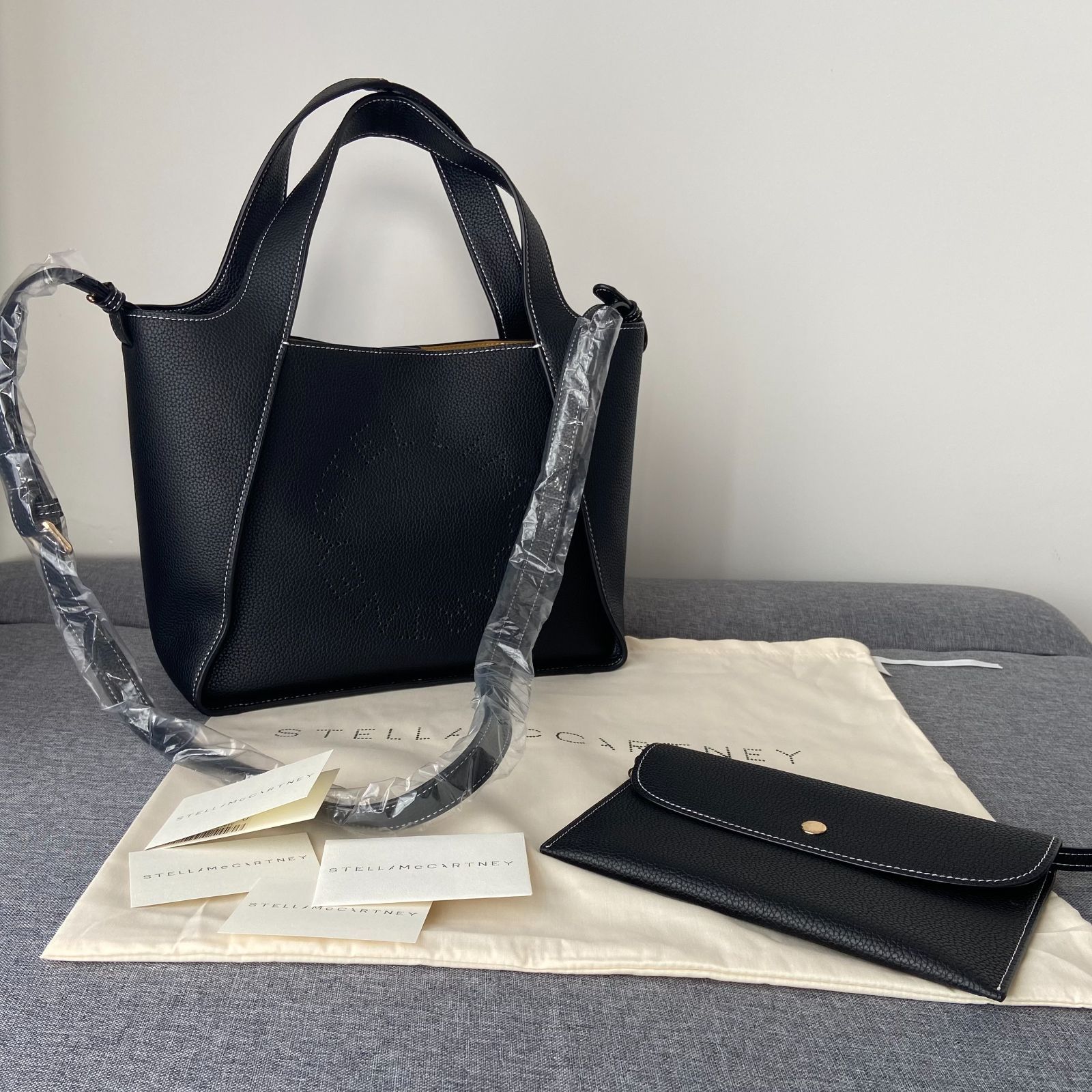 STELLA McCARTNEYステラマッカートニー バッグ |メルカリ限定 Stella McCartney ステラマッカートニー Logo ロゴトートバッグ