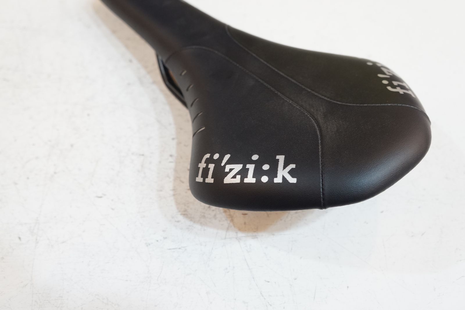 FIZIK 「フィジーク」 ANTARES R7 サドル / バイチャリ浦和ベース FIZIK 「フィジーク」 ANTARES R7 サドル / バイチャリ浦和ベース