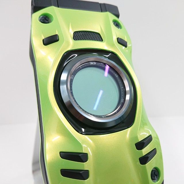  G zOne TYPE XX KYY 31 au リキッドグリーン 本体 c 15710 携帯電話本体 スマートフォン 携帯電話