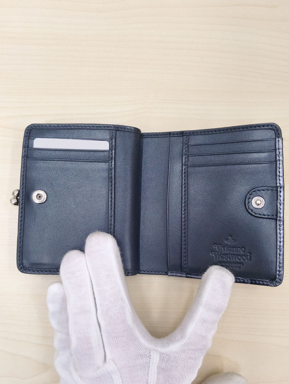 【箱付き】 Vivienne Westwood がま口 2つ折財布 グレー 12/14 24時まで【新品同様】ヴィヴィアン ウエストウッド L00A2 がま口