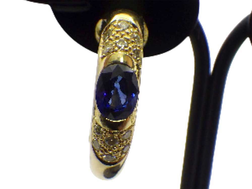 イヤピア サファイア1.11 ct ダイヤ0.25 K 18 11.62 g