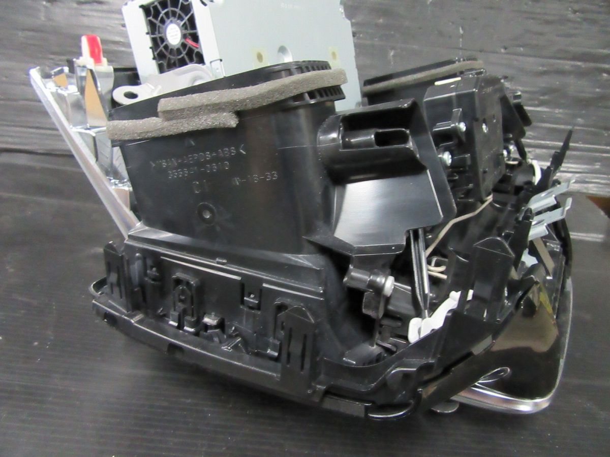 トヨタ 220 H2 AZSH20 クラウンハイブリッド HV 純正 マルチモニター