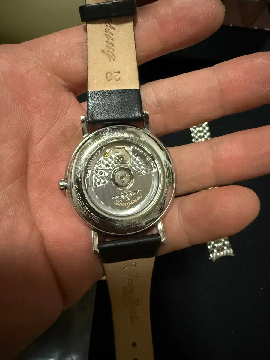 ロンジン プレザンス 38 5 mm シルバーダイアル