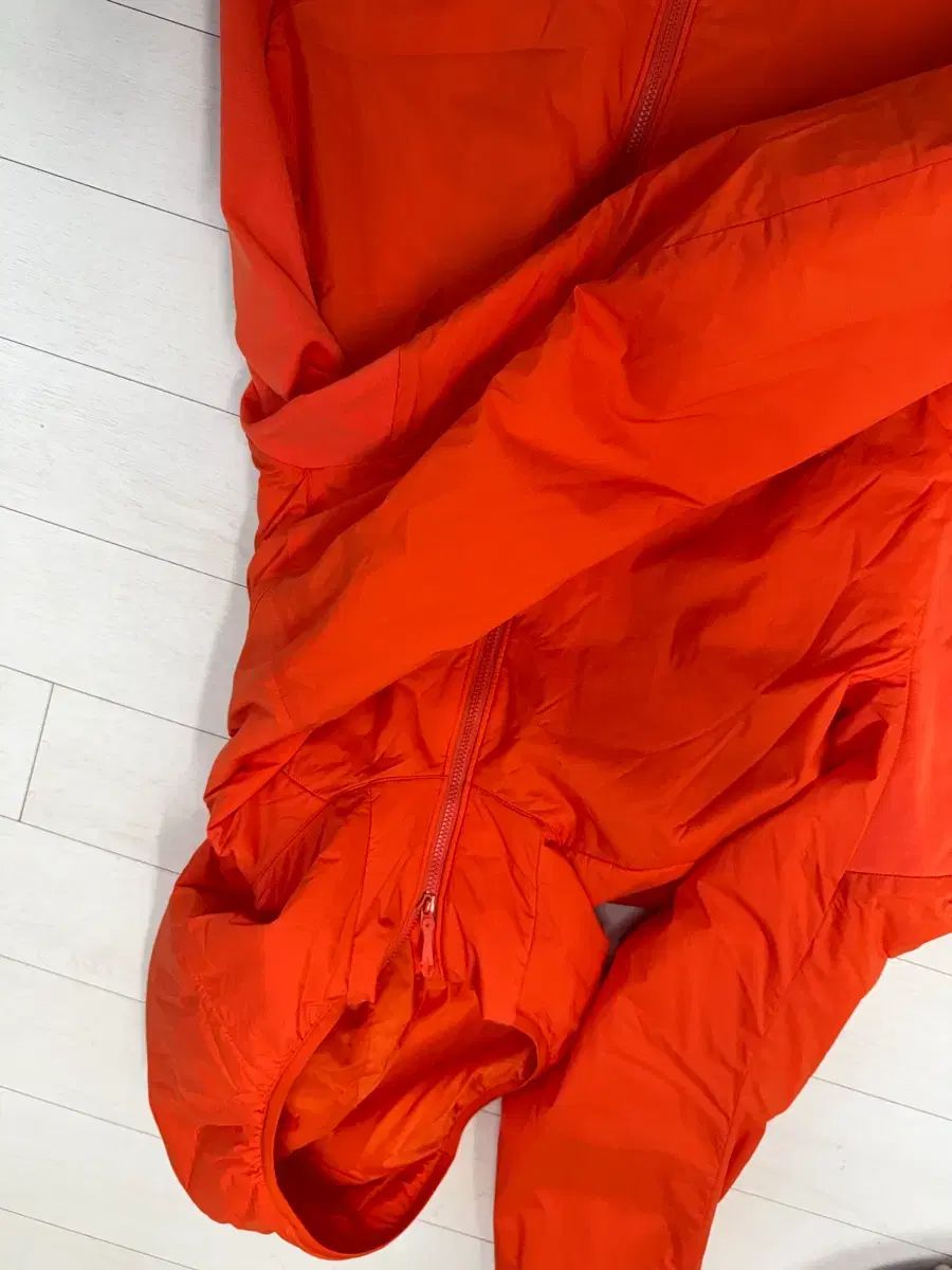 ARC TERYX アークテリクス Atom アトム L サイズ 最高