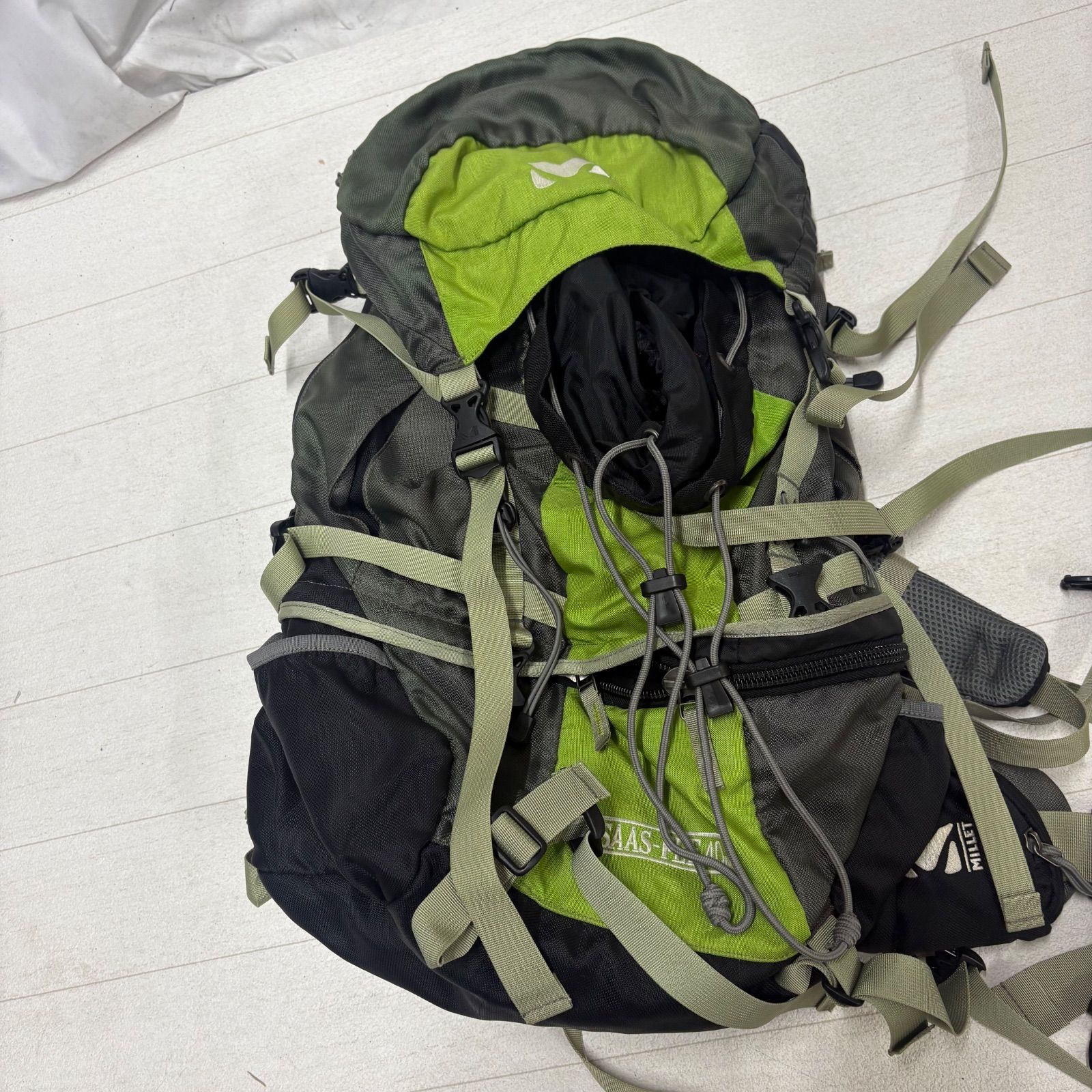 MILLET ミレー サースフェー40 M バックパック グリーン 登山 リュック 大容量 40 L 防水カバー付き ハイキング トレッキング 山岳 アウトドア 多機能 メンズ レディース 収納力抜群 快適 背面通気