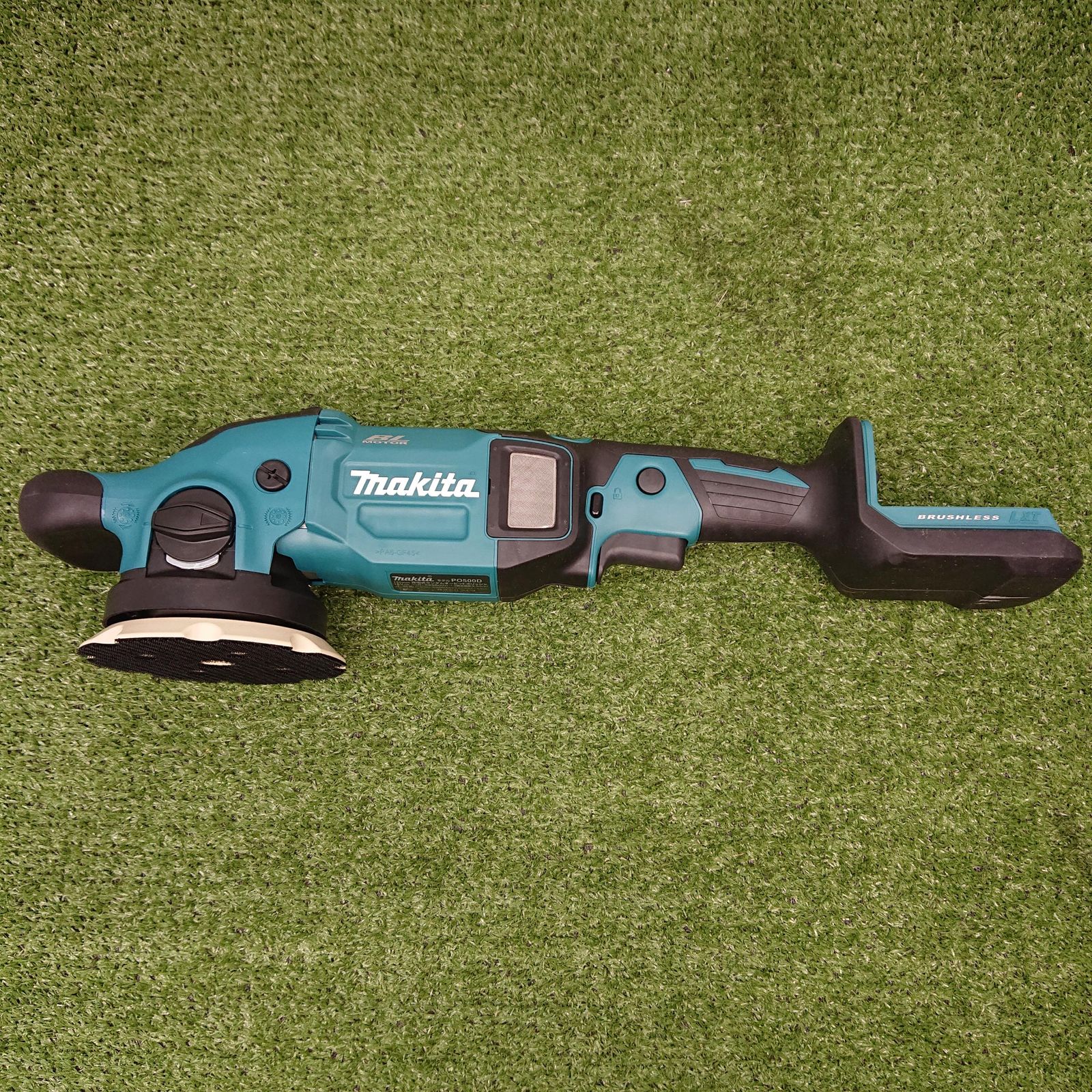 ♥品 マキタ 125 mm充電式ランダムオービットポリッシャ 18 V 3867