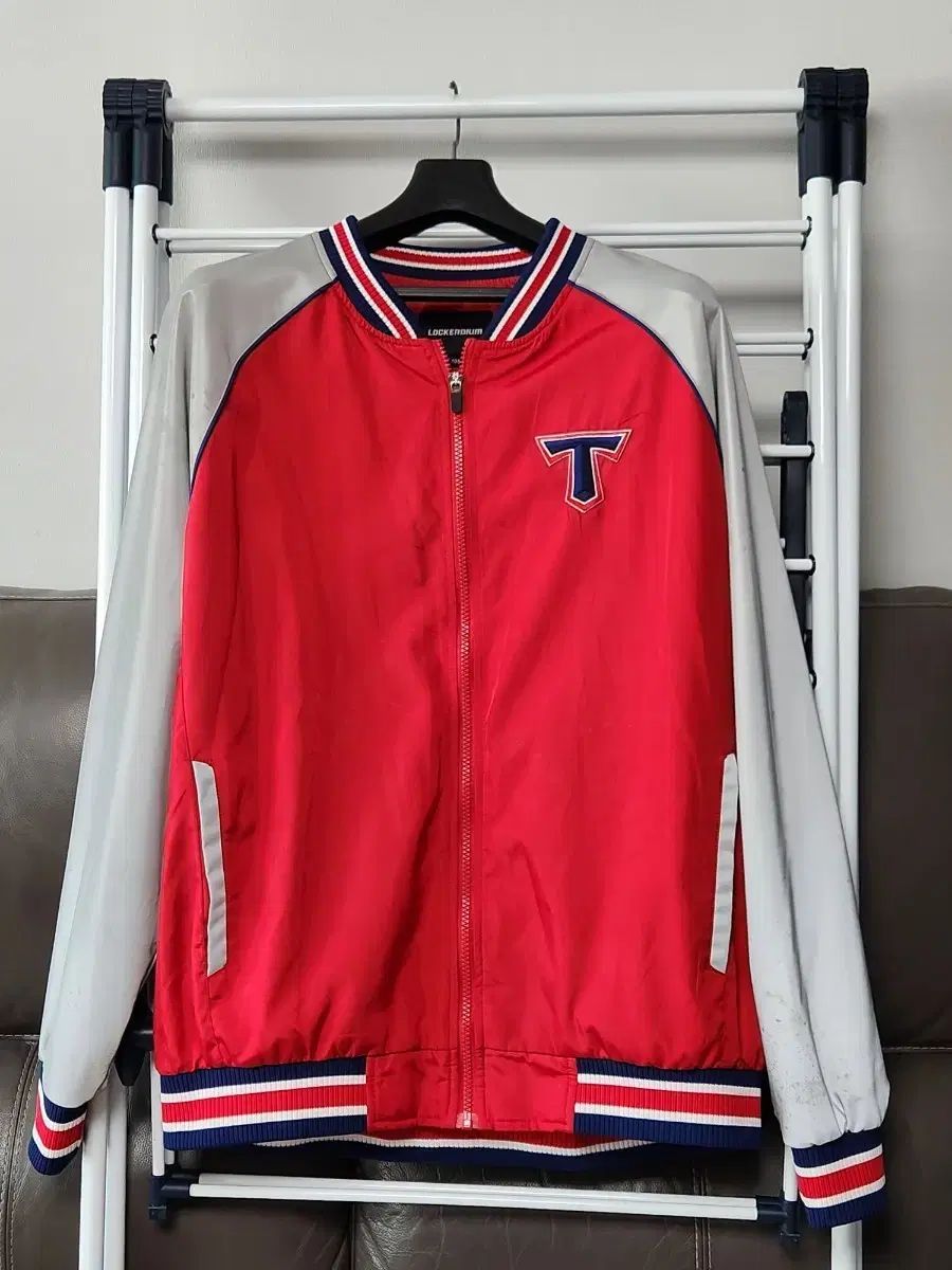 105号 KIAタイガース アウター