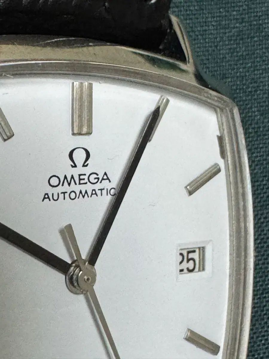  ヴィンテージ OMEGA オメガ ジュネーブ Tシャツ パーカー 自動巻き時計 腕時計(アナログ)