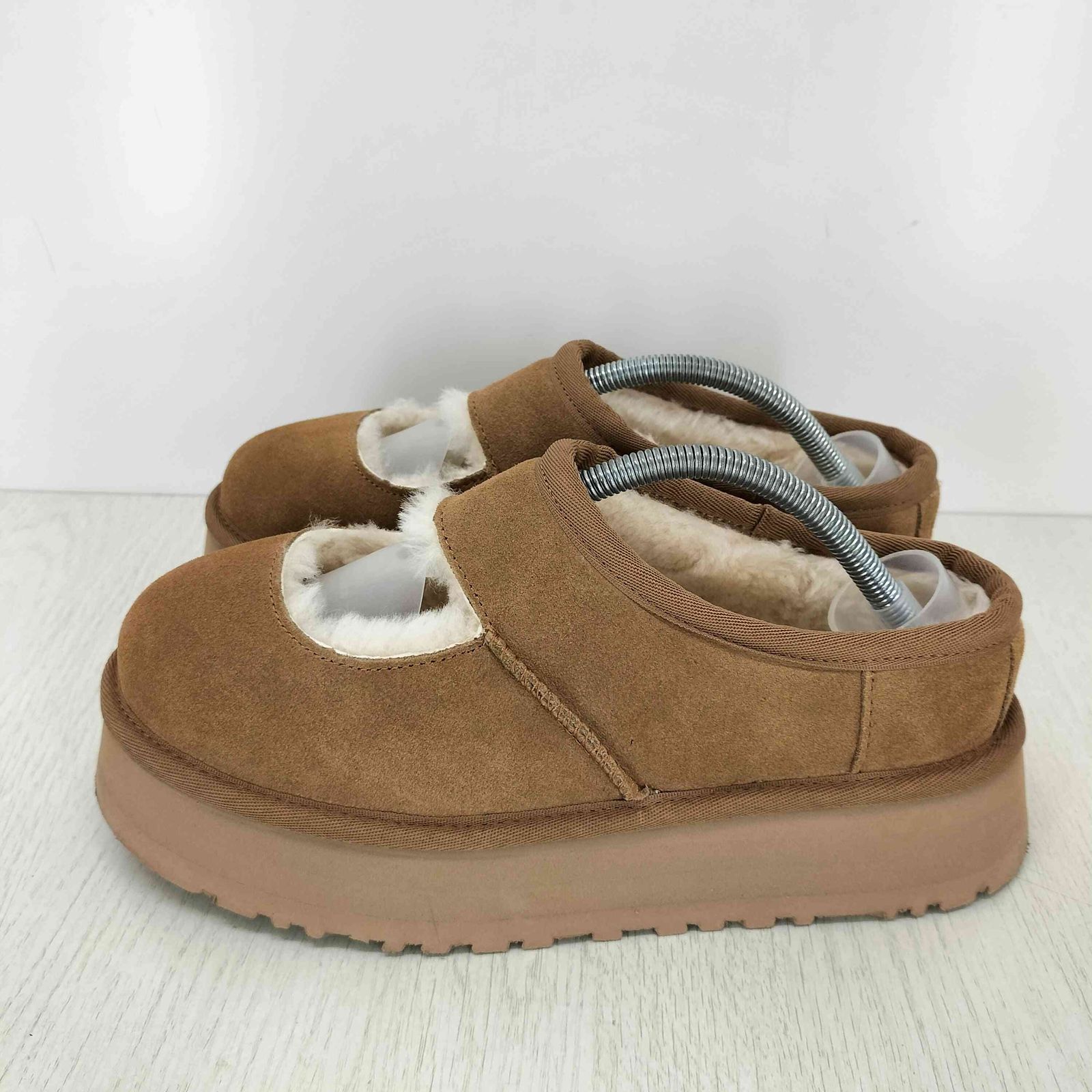 アグ UGG Bea Mary Jane レディース JPN 24