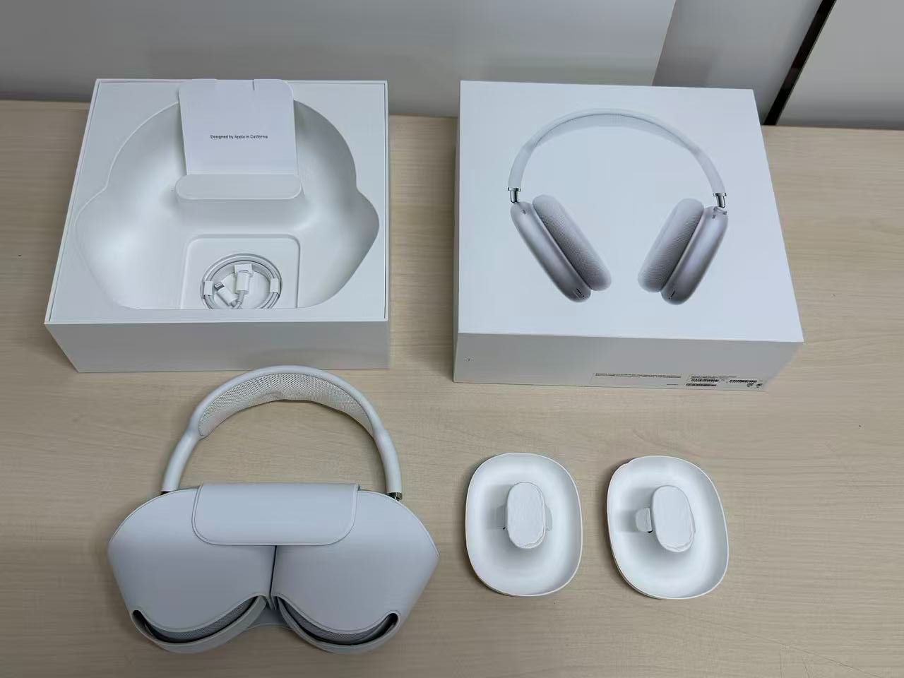 AirPods Max シルバー 本体 ケース付き クリニック済み 管理番号a 112801