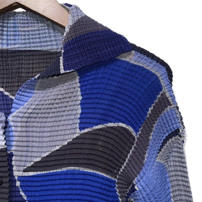 ISSEY MIYAKE FETE 柄ブラウス 長袖 トップス プリーツ ストレッチ