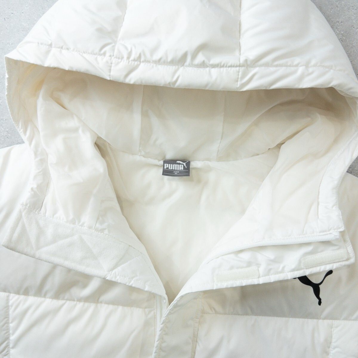 美品 PUMA プーマ 極暖 肉厚 ダウン ベンチ コート / メンズ XL / 白