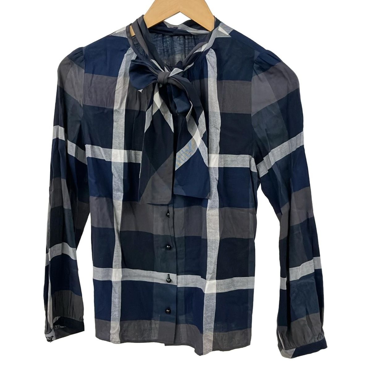 ブルーレーベルクレストブリッジ 長袖シャツブラウス サイズ38 M