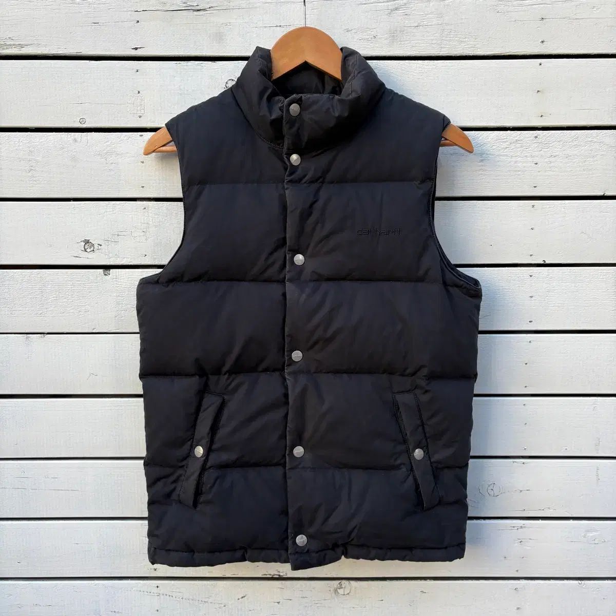 Carhartt カーハート ダウン ベスト - メルカリ