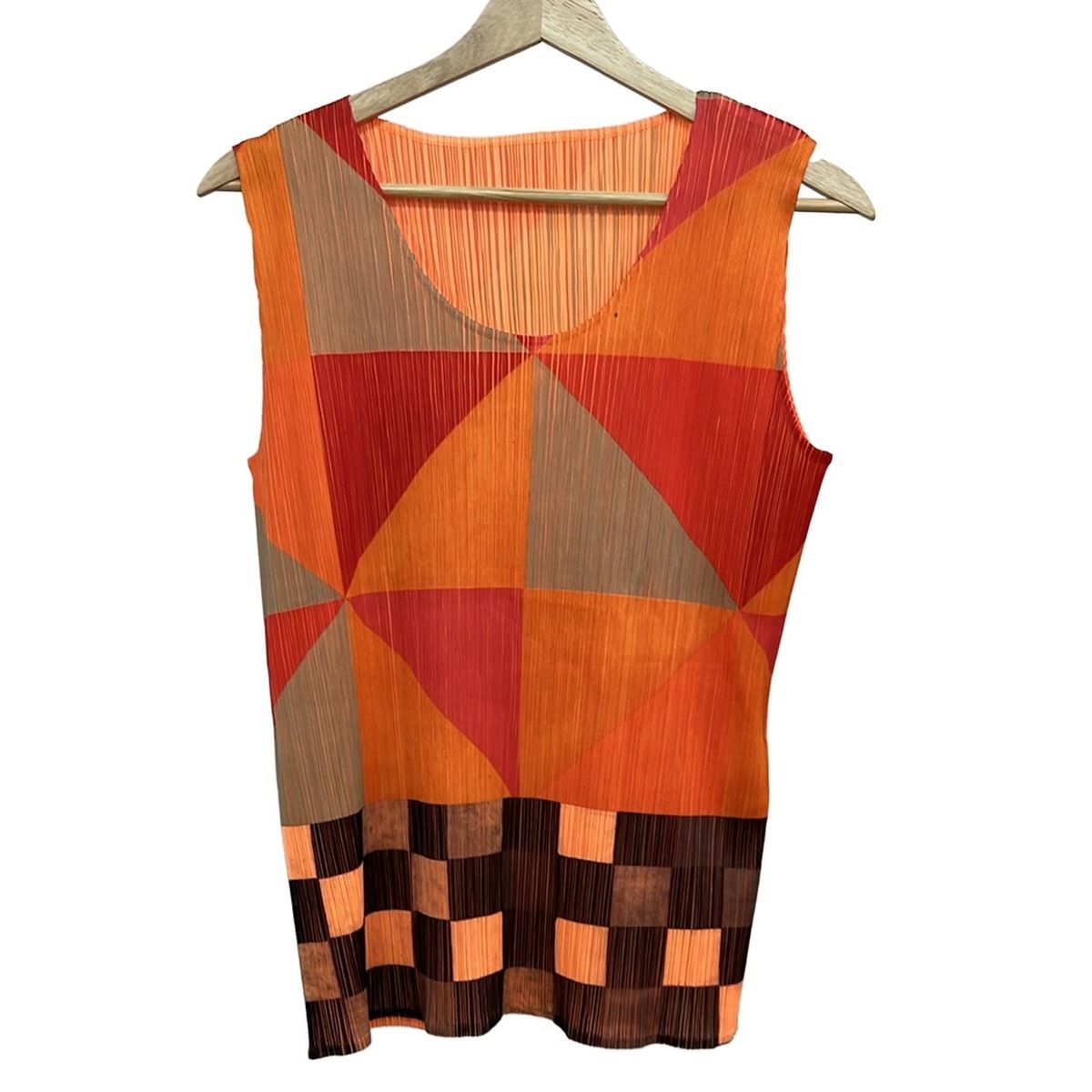 PLEATS PLEASE プリーツプリーズ タンクトップ サイズ3 L レディース オレンジ レッド マルチ プリーツ