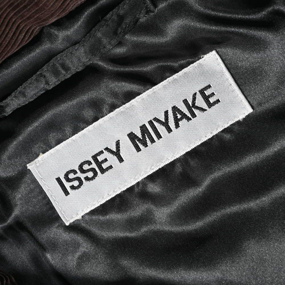 ISSEY MIYAKE 90s バイカラー プリーツ パファー ジャケット - メルカリ