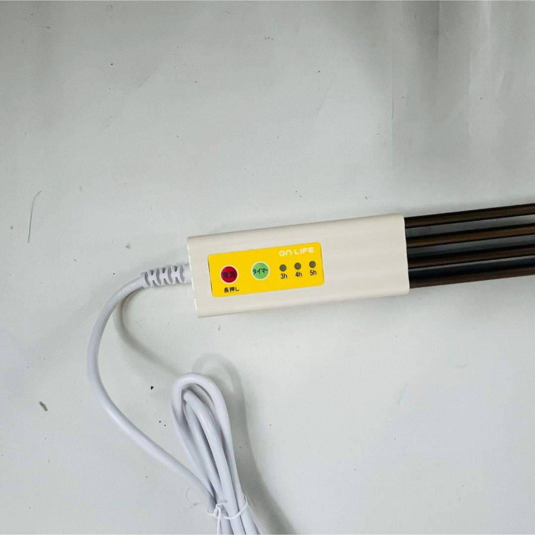 美品】 ON-LIFE スリムヒーター OLA-S151 電気ヒーター 【公式通販】