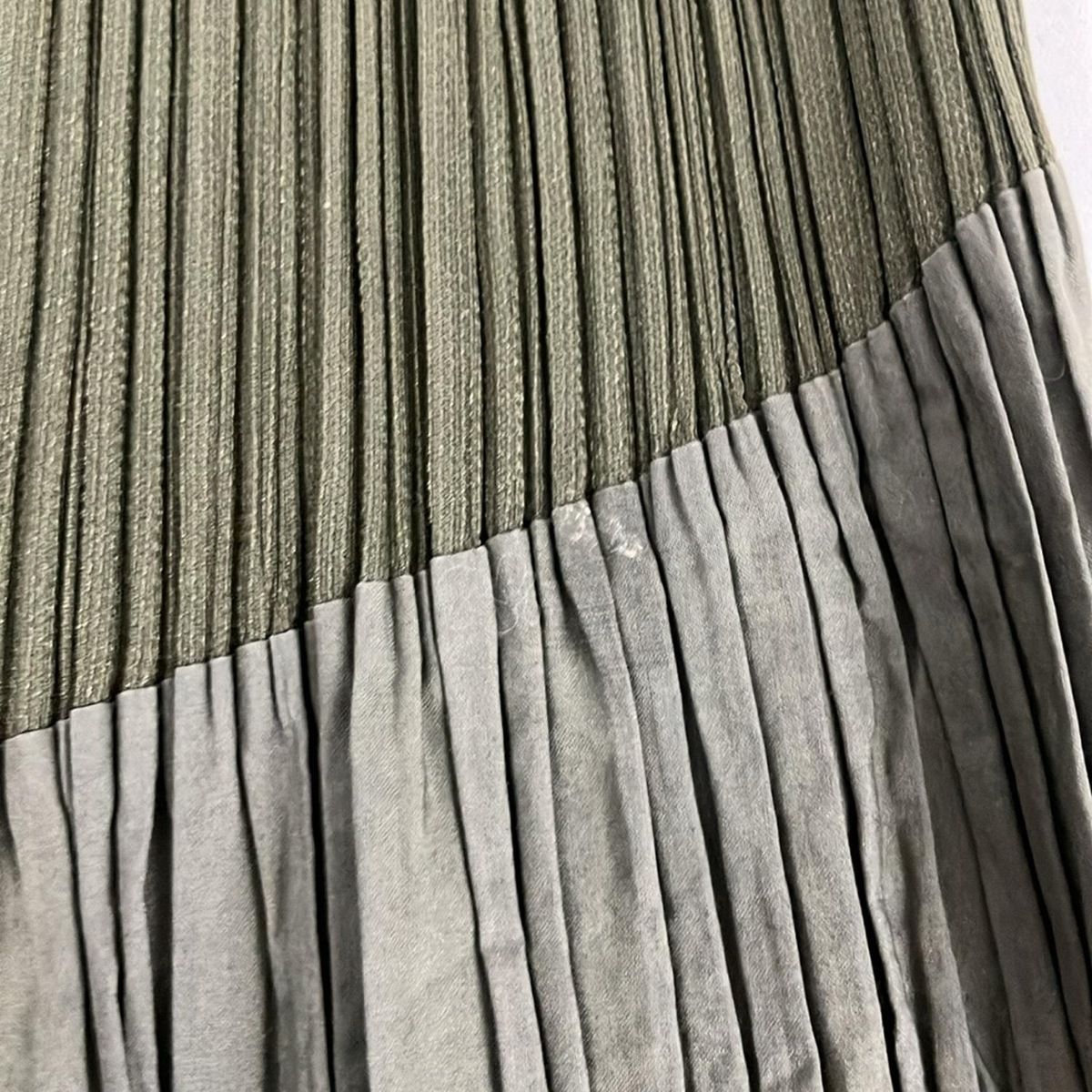 PLEATS PLEASE(プリーツプリーズ) ノースリーブカットソー サイズ3 L