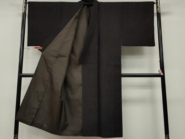 平和屋着物●男性 本場結城紬 重要無形文化財 アンサンブル 霞文 鉄黒色 奥順織物謹製 証紙付き 正絹 ut