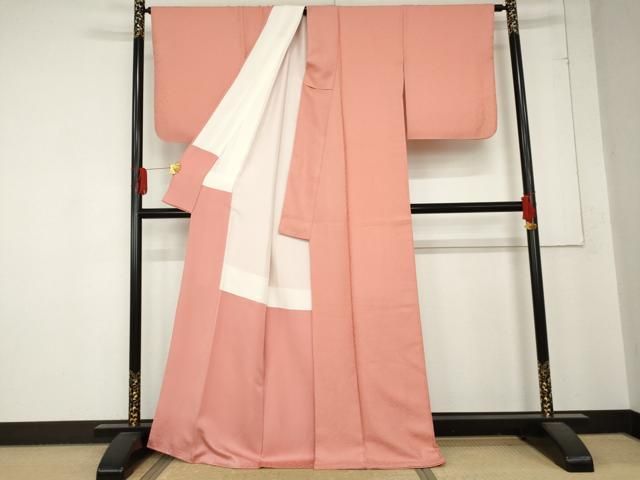 上質な色無地 薄紅色