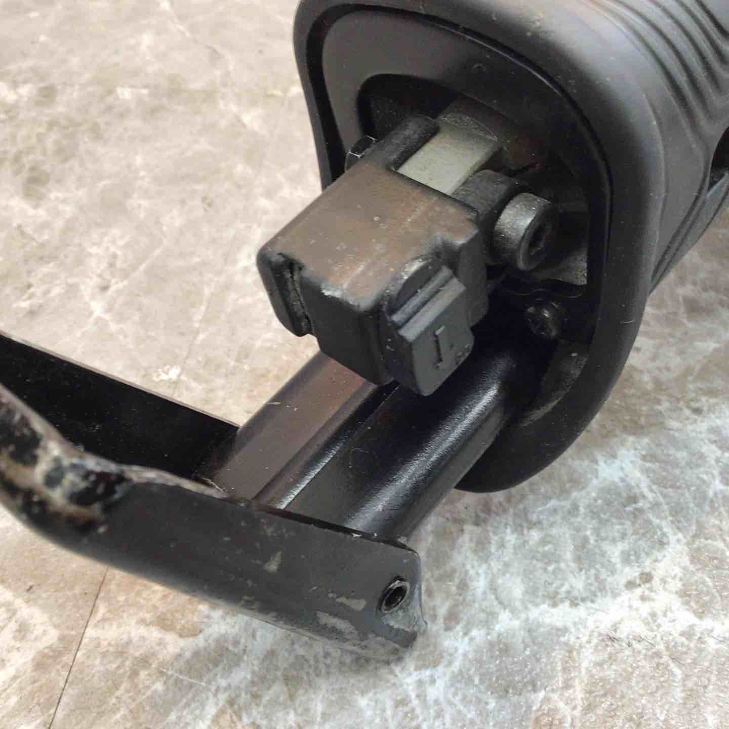 コードレスセーバーソー