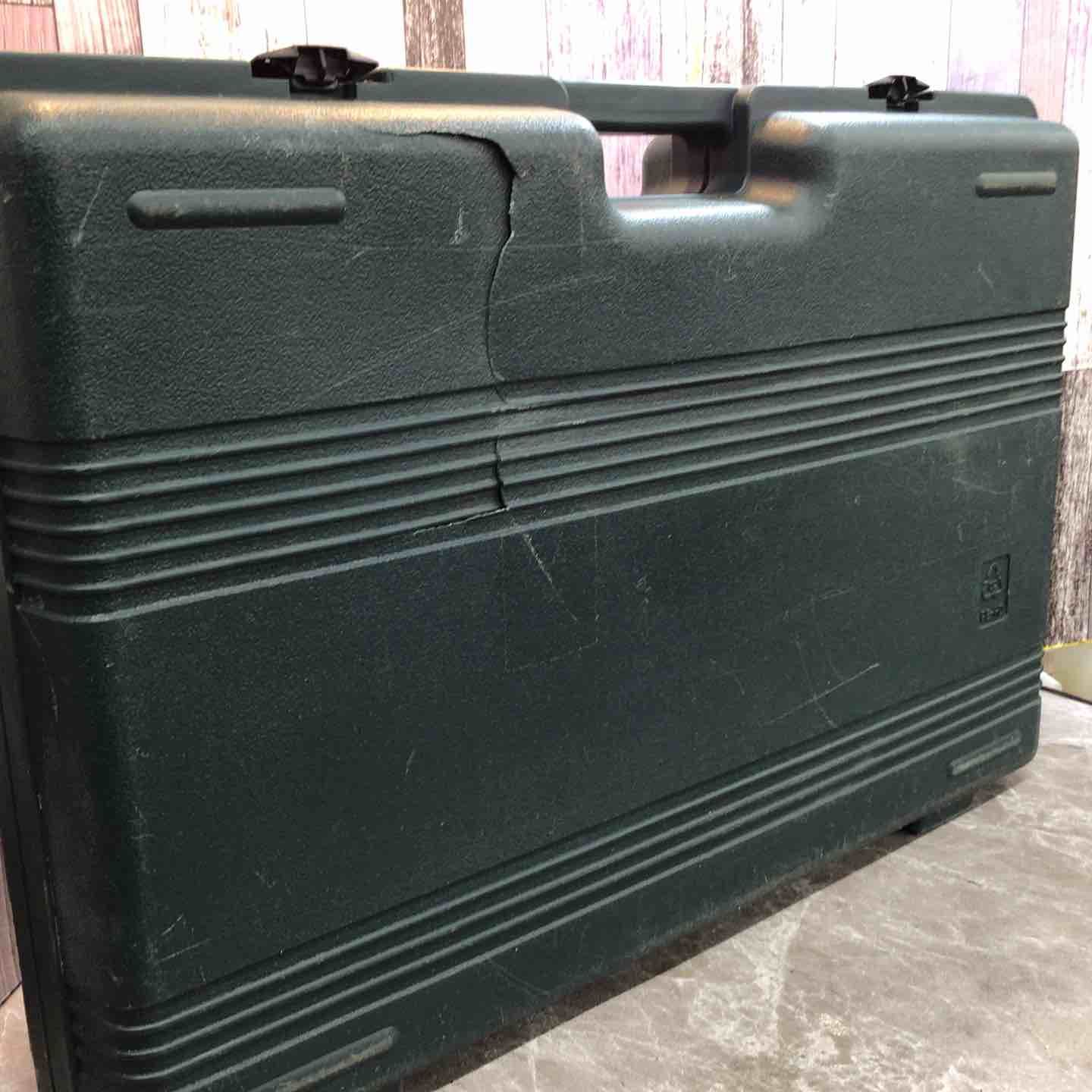 V コードレスセーバーソー