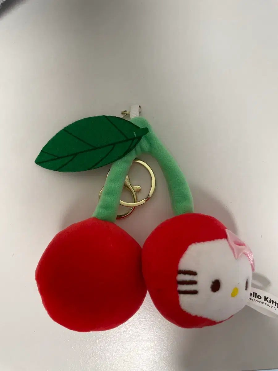 レア ご当地ビックキティ クリアタイプ山形さくらんぼ キティ山形 さくらんぼ アクリルキーホルダー | AM☆BASE