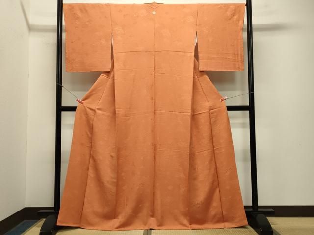 平和屋着物 上質な色無地 色紙重ね吉祥地紋 黄茶色 鈴乃屋扱い 正絹 gh