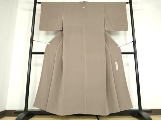 平和屋着物 上質な色無地 西尾翠峰 茶鼠色 鬼しぼ縮緬 正絹 az