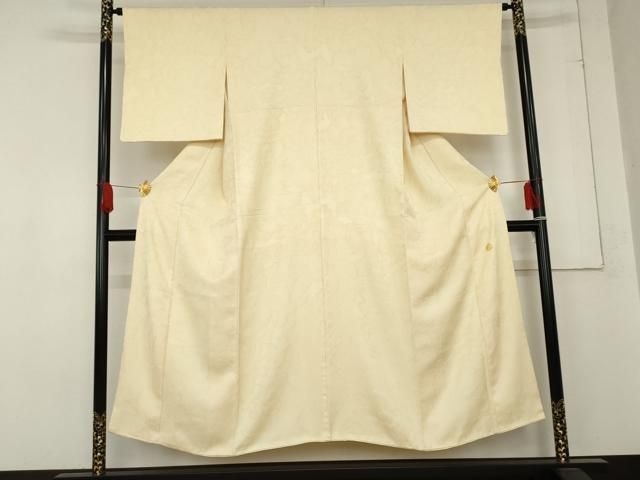 平和屋着物 ジャパンオートクチュール 渡辺雪三郎 色無地 花尽くし地紋 鳥の子色 正絹 cs